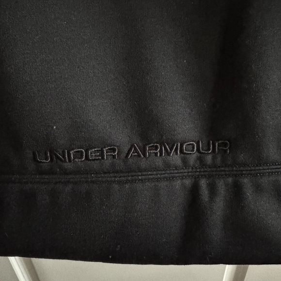 Under Armour Men's Classic Black Hoodie with UA Emblem Size XXL - Picture 4 of 5